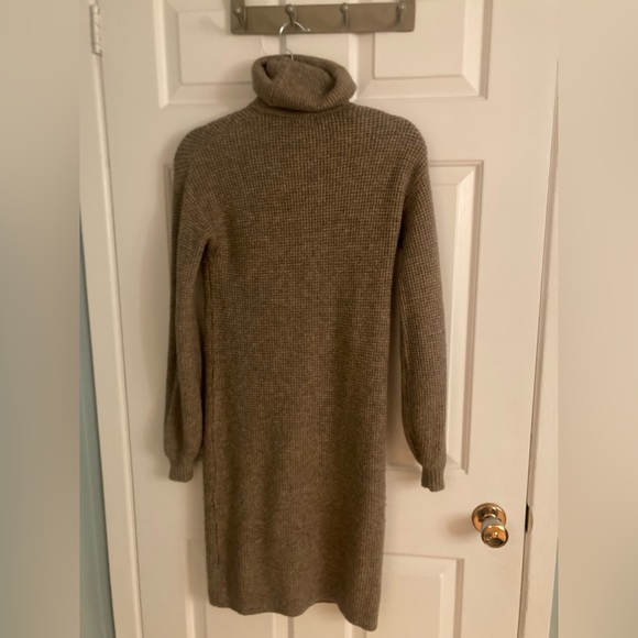 Turtle Neck Dress - Picture 2 of 3